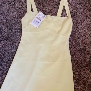 Tags still on this Zara size small light yellow dress